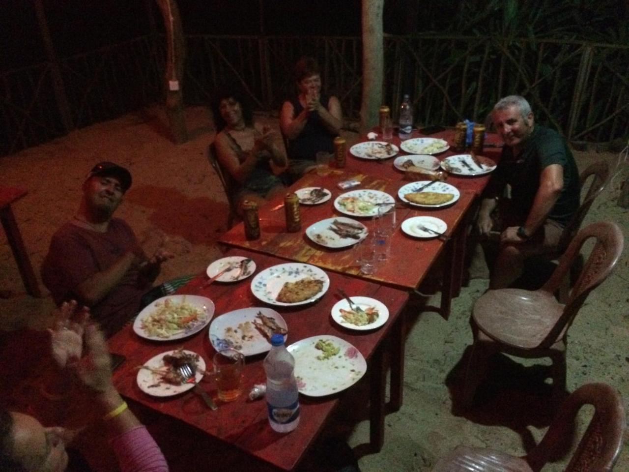 Aloha Beach Resort Tangalle Esterno foto