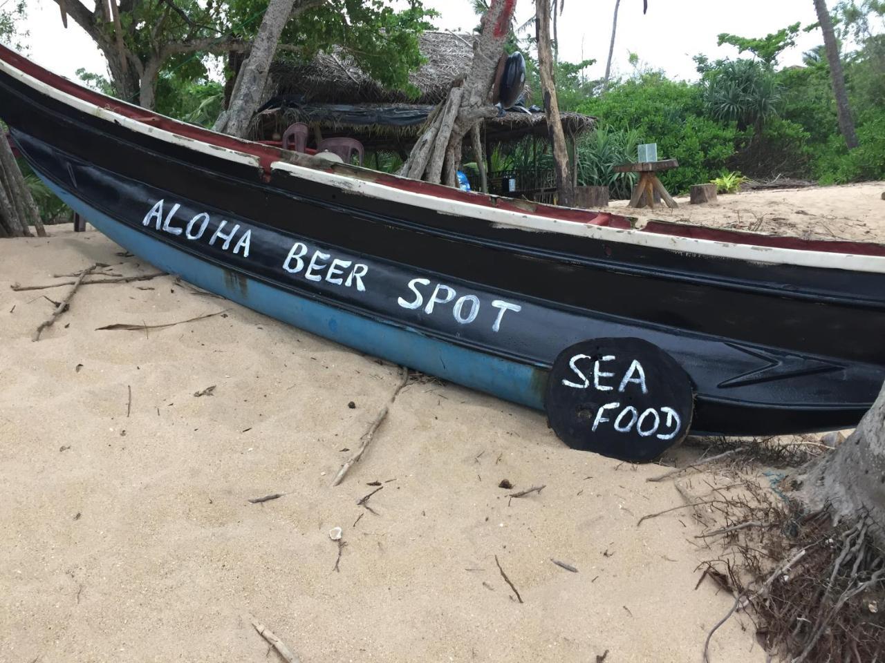 Aloha Beach Resort Tangalle Esterno foto